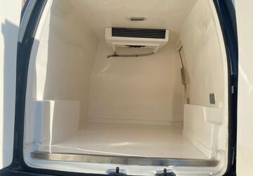VW Caddy 68.613 km 25.850 &euro; Cottbus 03050