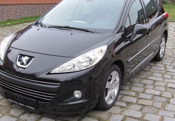 Peugeot 207 261.000 km 3.000 &euro; Vetschau 03226