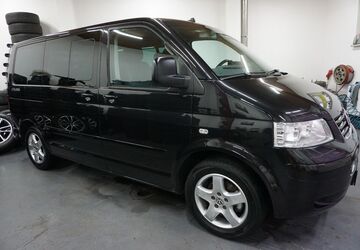 VW T5 Transporter 352.576 km 10.990 &euro; Cottbus 03042