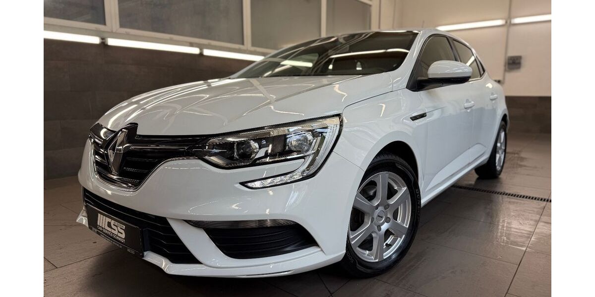 Renault Megane 95.158 km 9.888 &euro; Cottbus 03044