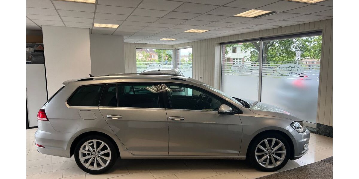 VW Golf 104.707 km 17.900 &euro; Calau 03205
