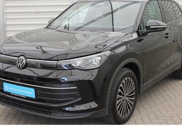 VW Tiguan 11.288 km 38.990 &euro; Cottbus / Groß Gaglow 03051