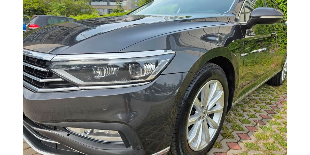 VW Passat Variant 168.000 km 12.950 &euro; Burg 03096