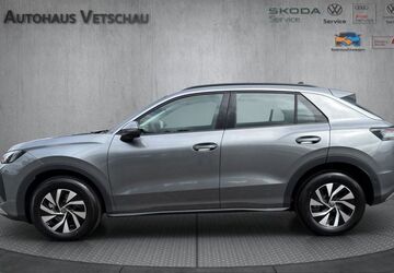 VW T-Roc 1.020 km 35.880 &euro; Vetschau/Spreewald 03226