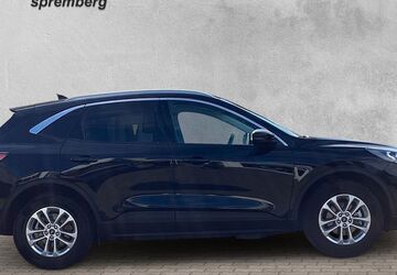 Ford Kuga 28.200 km 22.949 &euro; Spremberg (bei Cottbus) 03130