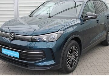 VW Tiguan 13.001 km 37.990 &euro; Cottbus / Groß Gaglow 03051