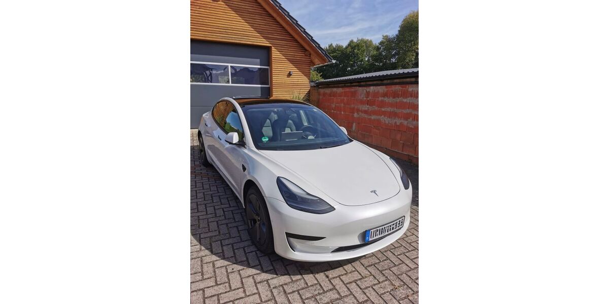 Tesla Model 3 119.500 km 22.800 &euro; Cottbus 03048