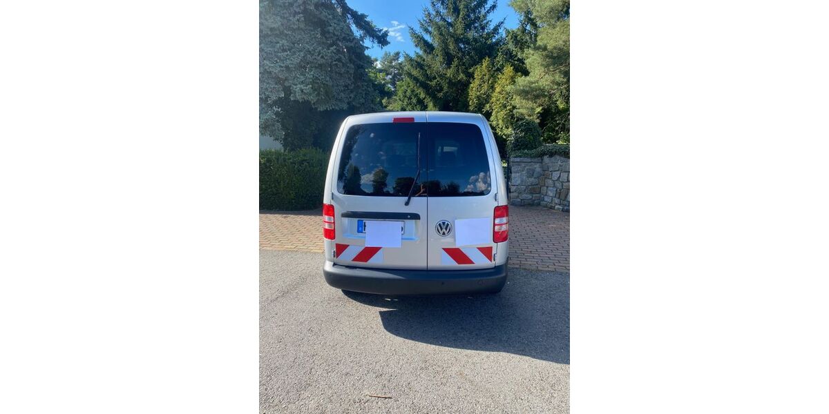 VW Caddy 144.000 km 8.800 &euro; Spreetal 02979