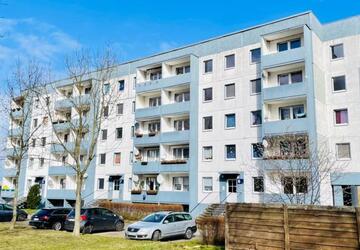 Wohnung Forst (Lausitz) - 3 Zimmer, 68 m&sup2;, 420&euro; | Angebot:25648206