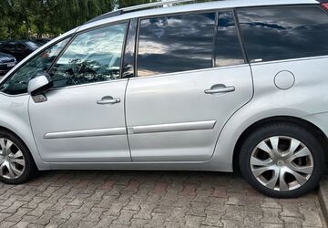 Citroen C4 Picasso 200.000 km 1.500 &euro; Cottbus 03044