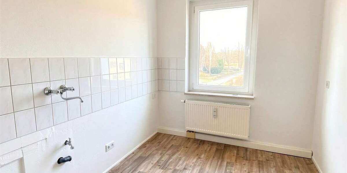 Etagenwohnung Groß Schacksdorf - 2 Zimmer, 49 m&sup2;, 241&euro; | Angebot:26289440