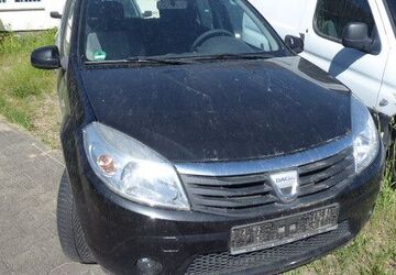Dacia Sandero 263.500 km 650 &euro; Jaenschwalde 03197