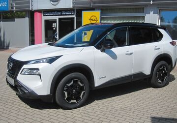 Nissan X-Trail 12.000 km 37.990 &euro; Cottbus 03044