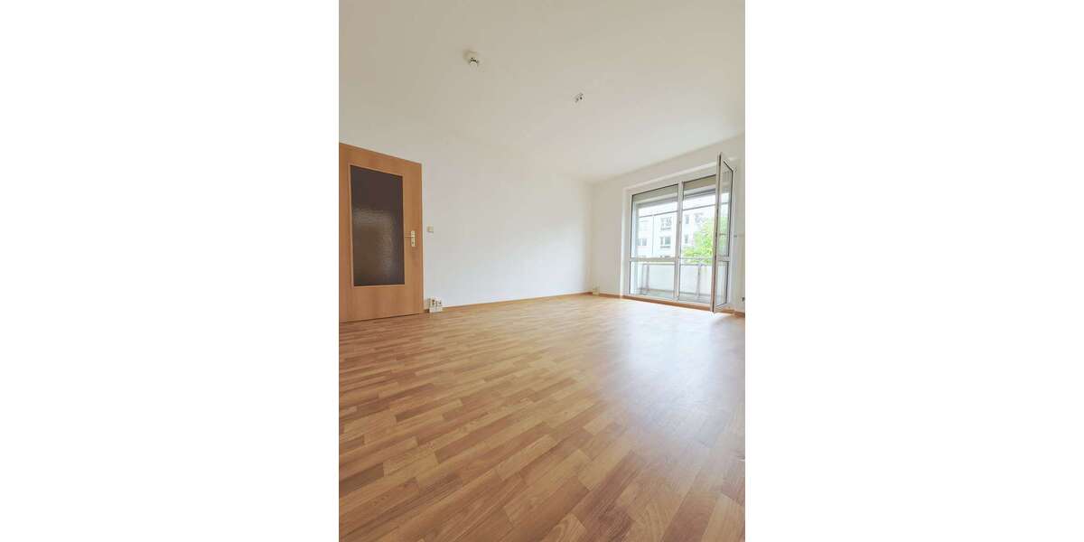 Etagenwohnung Forst (Lausitz) - 2 Zimmer, 58 m&sup2;, 357&euro; | Angebot:26997847